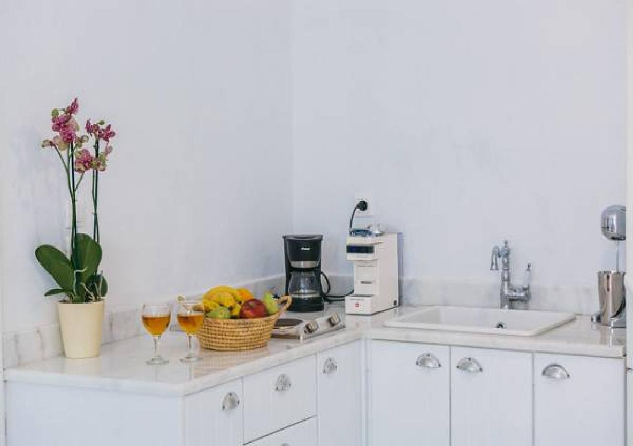 Geomare Beach House 莫诺利索斯 外观 照片